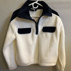 NWT Faherty high pile popover, size S